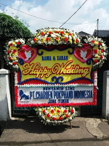 Karangan Bunga Pernikahan  di Kebon Jeruk